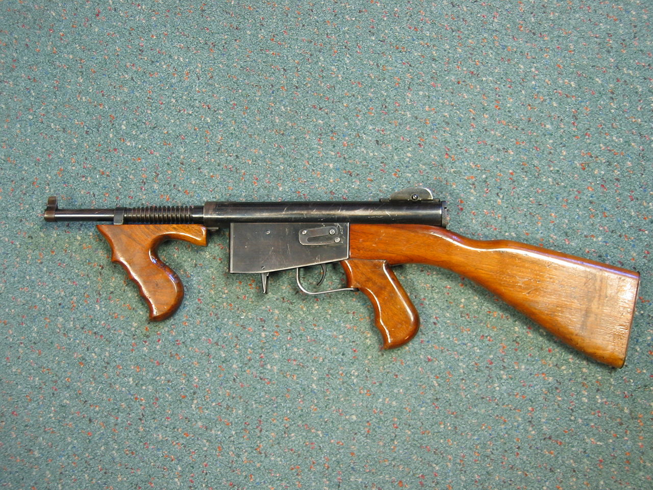 Ingram Model 6 Technical Specifications and Dimensions