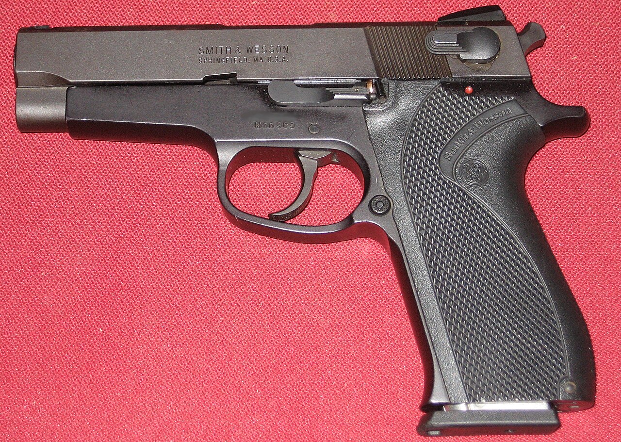 Smith & Wesson Model 910 Technical Specifications and Dimensions